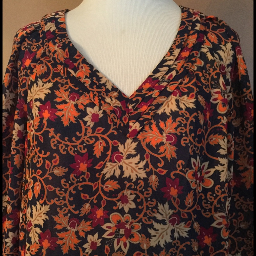 Banana Republic Pretty Top